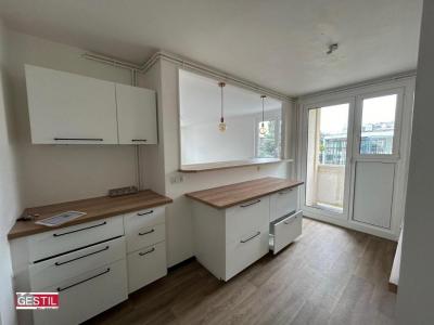 For rent Pontoise 3 rooms 67 m2 Val d'Oise (95000) photo 0