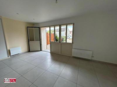 Louer Appartement 86 m2 Ennery