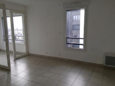 For rent Reze 2 rooms 43 m2 Loire atlantique (44400) photo 0