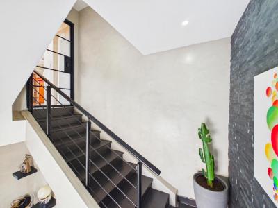 Acheter Appartement Pouilly 299000 euros
