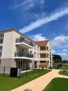 For rent Cannes-ecluse 3 rooms 77 m2 Seine et marne (77130) photo 0