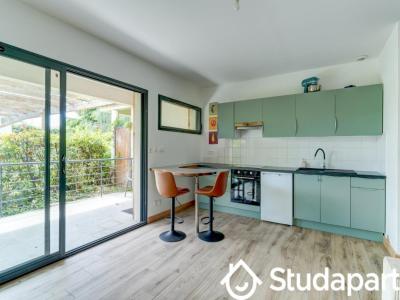 Louer Appartement 40 m2 Ecully