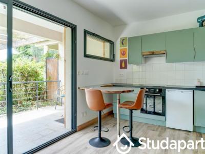 Louer Appartement Ecully 1200 euros