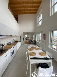 For rent Bordeaux 1 room 9 m2 Gironde (33800) photo 0