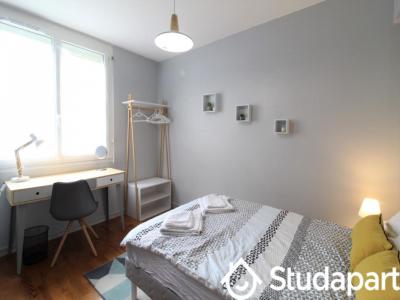 Louer Appartement 9 m2 Caen