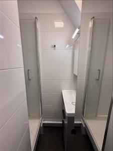 For rent Paris-18eme-arrondissement 2 rooms 33 m2 Paris (75018) photo 2