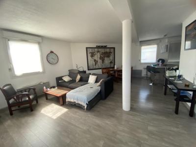 For rent Begles 3 rooms 58 m2 Gironde (33130) photo 1