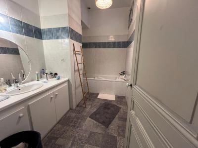 Louer Appartement 92 m2 Saint-etienne