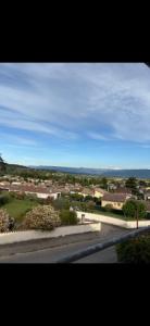 Louer Appartement 110 m2 Genissieux