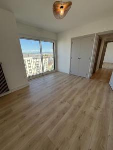 For sale Clermont-ferrand 3 rooms 76 m2 Puy de dome (63100) photo 1