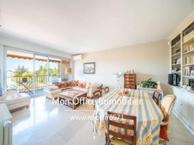 For sale Beaurecueil AIX-EN-PROVENCE 4 rooms 90 m2 Bouches du Rhone (13100) photo 2