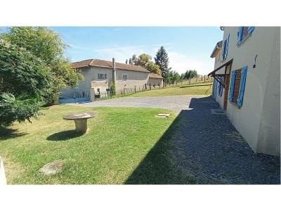 Louer Maison 135 m2 Cleppe