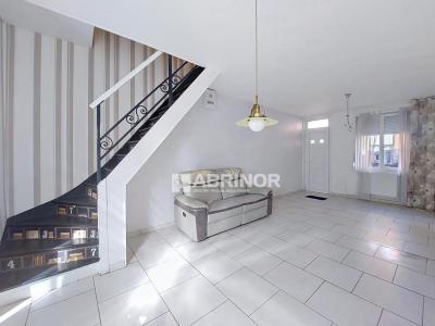 For sale Houplines 4 rooms 66 m2 Nord (59116) photo 0