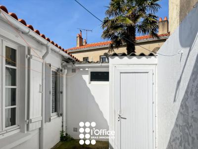 For sale Sables-d'olonne 3 rooms 62 m2 Vendee (85100) photo 0