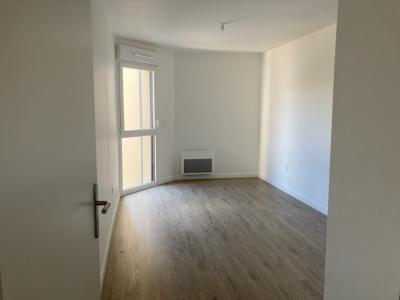 For rent Bihorel 2 rooms 41 m2 Seine maritime (76420) photo 2