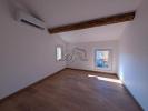 For rent House Tour-d'aigues  50 m2 3 pieces