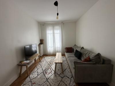 For rent Paris-17eme-arrondissement 2 rooms 38 m2 Paris (75017) photo 0