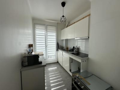 Louer Appartement Paris-17eme-arrondissement 1489 euros