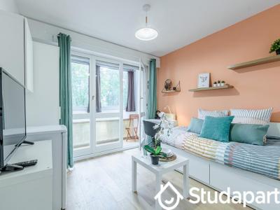 Louer Appartement Creteil 610 euros