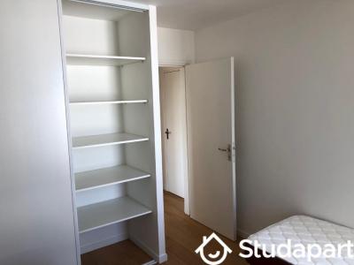 Annonce Location Appartement Paris-18eme-arrondissement 75