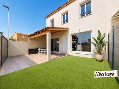 For sale Istres 4 rooms 93 m2 Bouches du Rhone (13800) photo 0