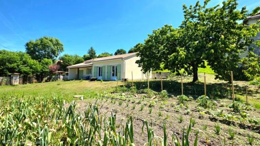 For sale Riberac 4 rooms 91 m2 Dordogne (24600) photo 0