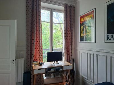 Acheter Appartement Paris-10eme-arrondissement 769000 euros