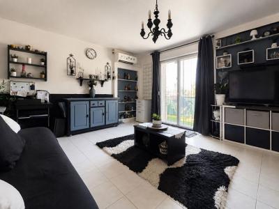 For sale Vitrolles 3 rooms 55 m2 Bouches du Rhone (13127) photo 0