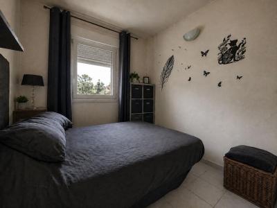 For sale Vitrolles 3 rooms 55 m2 Bouches du Rhone (13127) photo 2