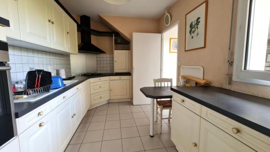 For sale Lagord 4 rooms 113 m2 Charente maritime (17140) photo 4
