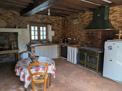 For sale Couargues 5 rooms 140 m2 Cher (18300) photo 3