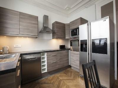 Louer Appartement Paris-18eme-arrondissement 650 euros