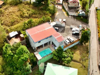 For sale Sainte-luce 11 rooms 140 m2 Martinique (97228) photo 1
