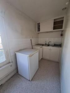 For sale Granville 3 rooms 83 m2 Manche (50400) photo 4