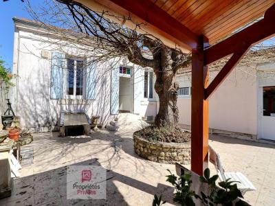 For sale Tonnay-charente 7 rooms 159 m2 Charente maritime (17430) photo 0