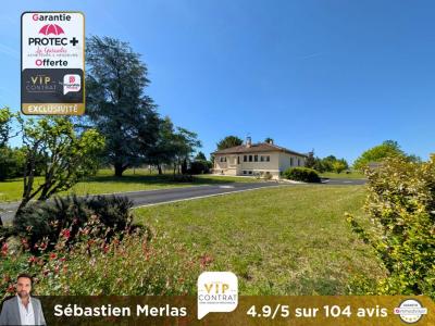 For sale Rouffiac 5 rooms 145 m2 Charente maritime (17800) photo 0
