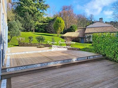 For sale Fronsac 6 rooms 208 m2 Gironde (33126) photo 2