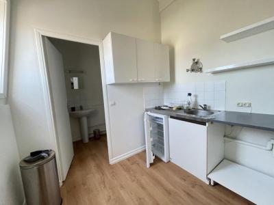Louer Appartement 23 m2 Lille
