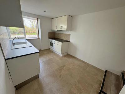 For sale Charleval 3 rooms 77 m2 Bouches du Rhone (13350) photo 3