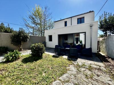 For sale A 15 MINUTES � PIED D'ARA 4 rooms 116 m2 Vendee (85180) photo 0