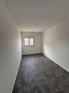 For sale Chateaurenard 4 rooms 77 m2 Bouches du Rhone (13160) photo 1