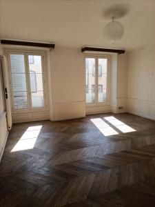 For rent Riom 4 rooms 74 m2 Puy de dome (63200) photo 0
