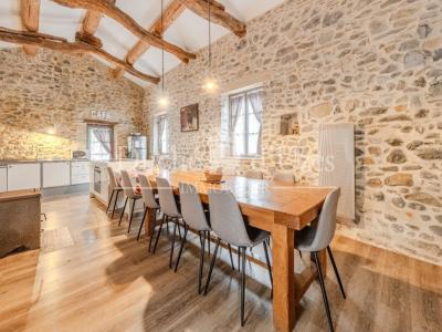 Acheter Prestige Uzes 779000 euros