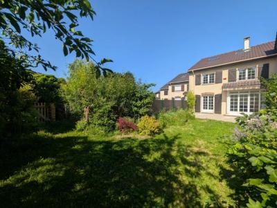 For sale Clayes-sous-bois 6 rooms 121 m2 Yvelines (78340) photo 0