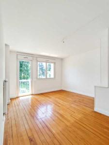 For sale Grand-charmont 3 rooms 61 m2 Doubs (25200) photo 0