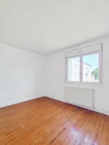 Acheter Appartement Grand-charmont 72500 euros