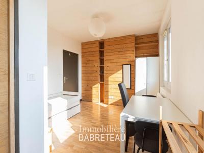 For rent Lyon-8eme-arrondissement 1 room 17 m2 Rhone (69008) photo 0