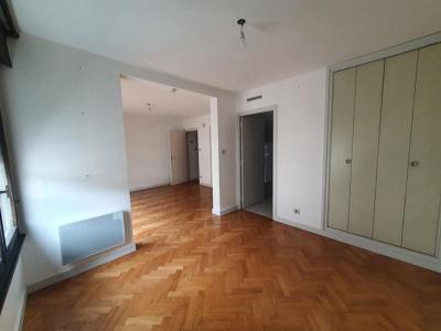 Louer Appartement 36 m2 Lyon-6eme-arrondissement