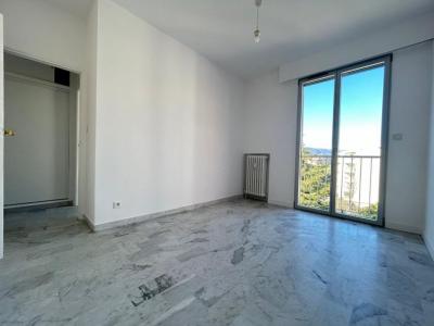For rent Nice 4 rooms 72 m2 Alpes Maritimes (06000) photo 3