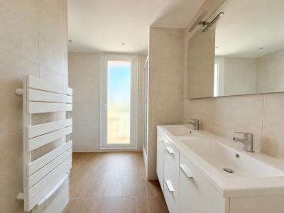 Louer Appartement 57 m2 Marseille-10eme-arrondissement